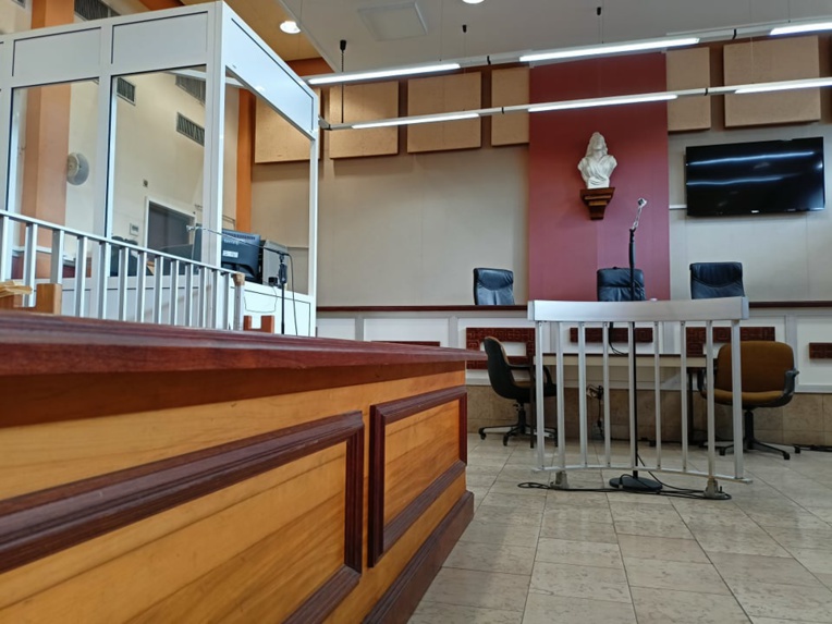 De Bora Bora à Nuutania De Bora Bora à Nuutania