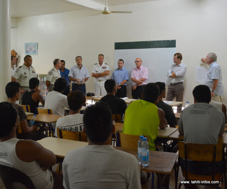 Le directeur de cabinet du haut-commissaire Stéphane Jarlégand, José Thorel le procureur de la République et le colonel Dapsens, représentant le Com Sup étaient présents pour la remise des certificats JDC à 20 jeunes détenus ce jeudi après-midi.