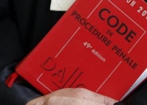 Un coup de pied qui rend aveugle