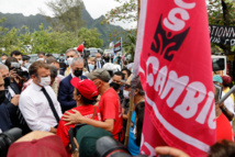 Macron et 193, le dialogue inattendu