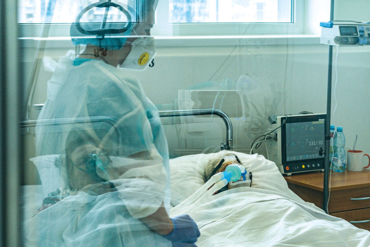 Les hospitalisations et les réa toujours en hausse Les hospitalisations et les réa toujours en hausse