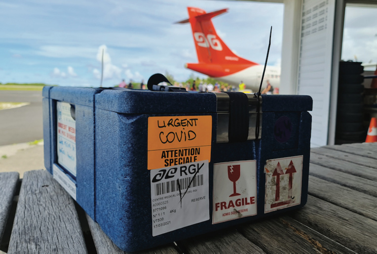 Les îles frappées de plein fouet Les îles frappées de plein fouet