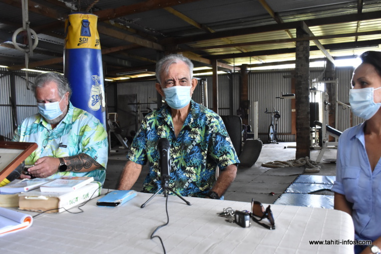 Oscar Temaru a annoncé jeudi qu'il est favorable à la vaccination anti-Covid. Oscar Temaru a annoncé jeudi qu'il est favorable à la vaccination anti-Covid.