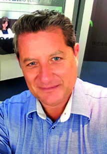 Le tourisme tient... à un fil Le tourisme tient... à un fil