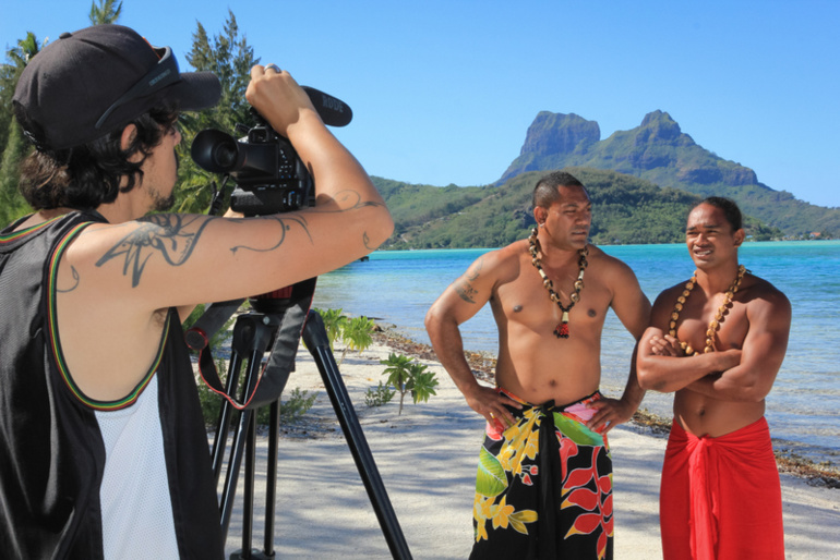 Web-série : le phénomène "Rai & Mana"