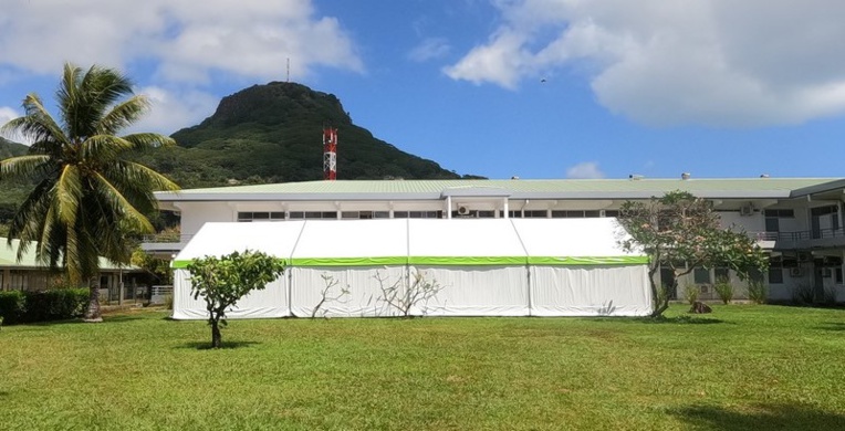 Le poste médical avancé a été installé pour soulager l'hôpital de Uturoa, saturé. Le poste médical avancé a été installé pour soulager l'hôpital de Uturoa, saturé.