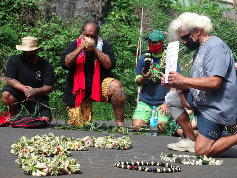 La montagne de Tahuareva dynamitée La montagne de Tahuareva dynamitée