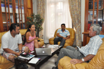 Le groupe Degage présente le concept de sa compagnie Tahiti Air Charter au Président du CESC