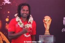 La Coupe du Monde de football à Tahiti avec Christian Karembeu : « Cette Coupe a de l’énergie »
