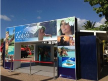 Découvrez la réalité augmentée le stand du GIE Tahiti Tourisme durant l’événement FIFA Beach Soccer Tahiti 2013