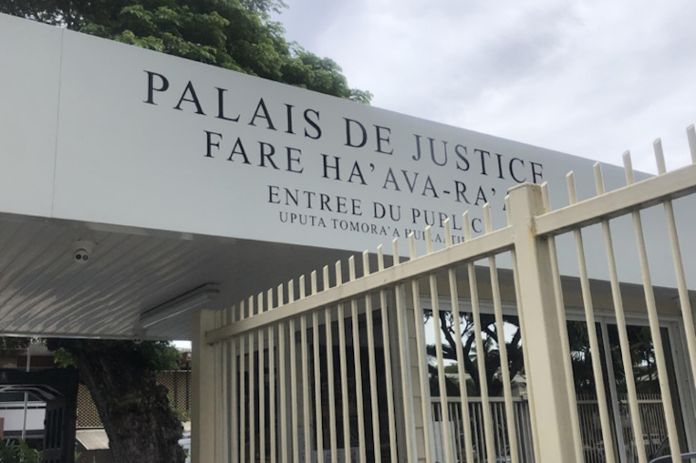 Le trafiquant d'ice Fred Garbutt expulsé des Etats-Unis vers Tahiti Le trafiquant d'ice Fred Garbutt expulsé des Etats-Unis vers Tahiti