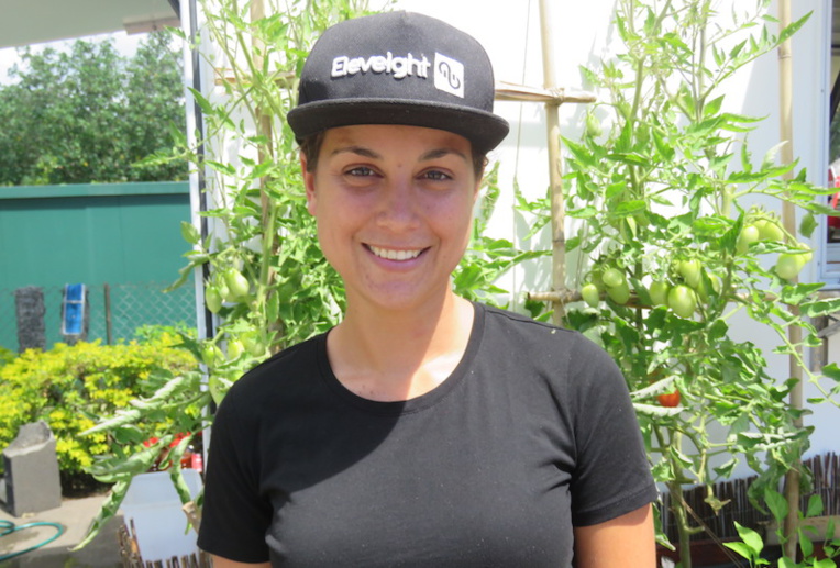 Nahema Charles, à l'origine d'une collecte solidaire pour le personnel de l'hôpital de Moorea. Nahema Charles, à l'origine d'une collecte solidaire pour le personnel de l'hôpital de Moorea.