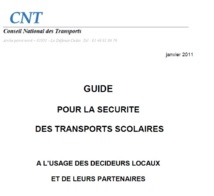 La photo qui parle: ces enfants attendent leur bus scolaire La photo qui parle: ces enfants attendent leur bus scolaire