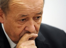 Essais nucléaires : Le Drian veut renforcer l'efficacité du dispositif d'indemnisation