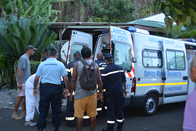 Eboulement sur la chaussée près des grottes de Maraa, un homme grièvement blessé