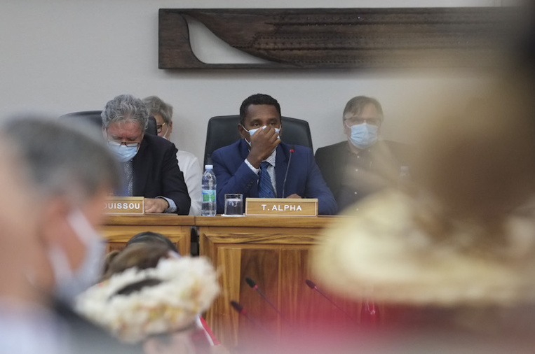 Tearii Alpha va s'expliquer mercredi sur son statut de non-vacciné Tearii Alpha va s'expliquer mercredi sur son statut de non-vacciné