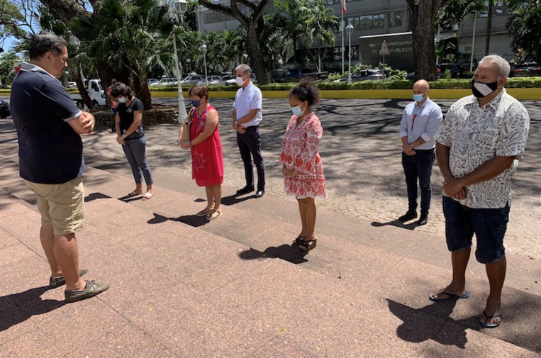 L'Unsa Éducation rend hommage à Samuel Paty à Papeete L'Unsa Éducation rend hommage à Samuel Paty à Papeete