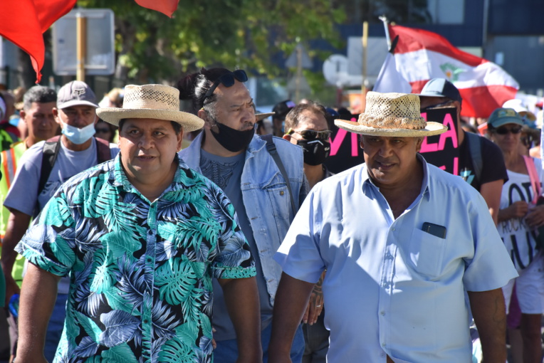 700 manifestants encore en marche contre l'obligation vaccinale 700 manifestants encore en marche contre l'obligation vaccinale