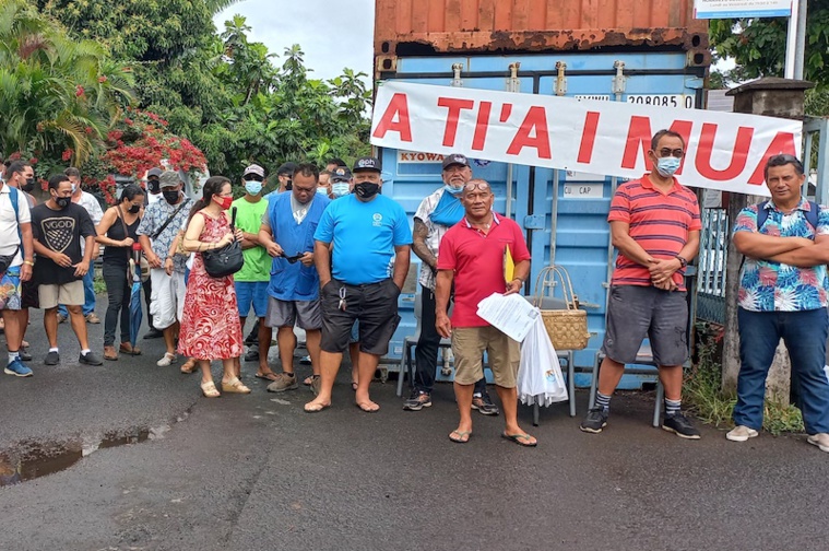 Des agents de l'OPH manifestent contre leur direction Des agents de l'OPH manifestent contre leur direction
