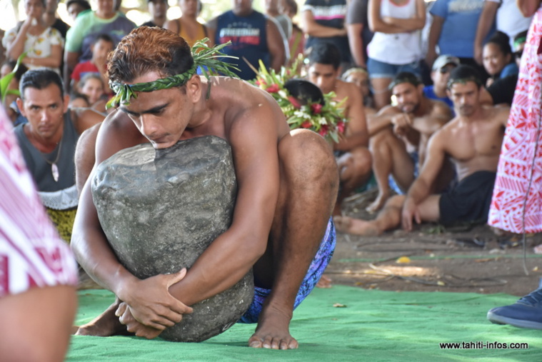 Tu'aro mā'ohi : Sept champions tahitiens en lice à Hawaii Tu'aro mā'ohi : Sept champions tahitiens en lice à Hawaii