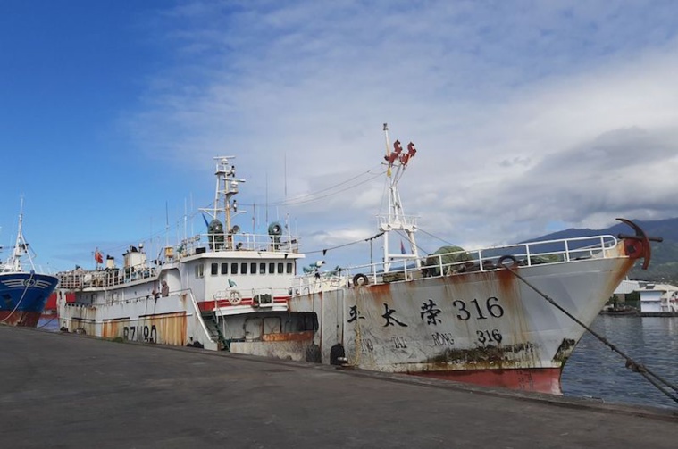Caution payée, saisie du thonier levée Caution payée, saisie du thonier levée