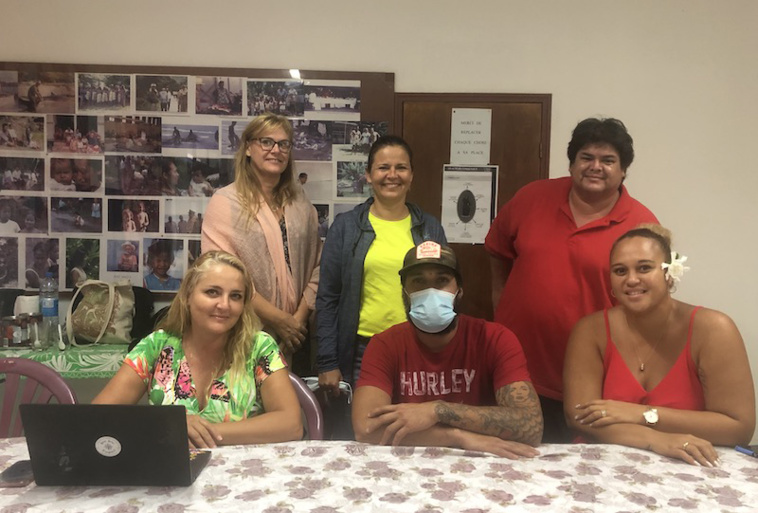 L'équipe qui était en mission à RIkitea. L'équipe qui était en mission à RIkitea.