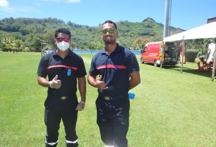 Les pompiers étaient présent pour assurer la sécurité des élèves. Les pompiers étaient présent pour assurer la sécurité des élèves.