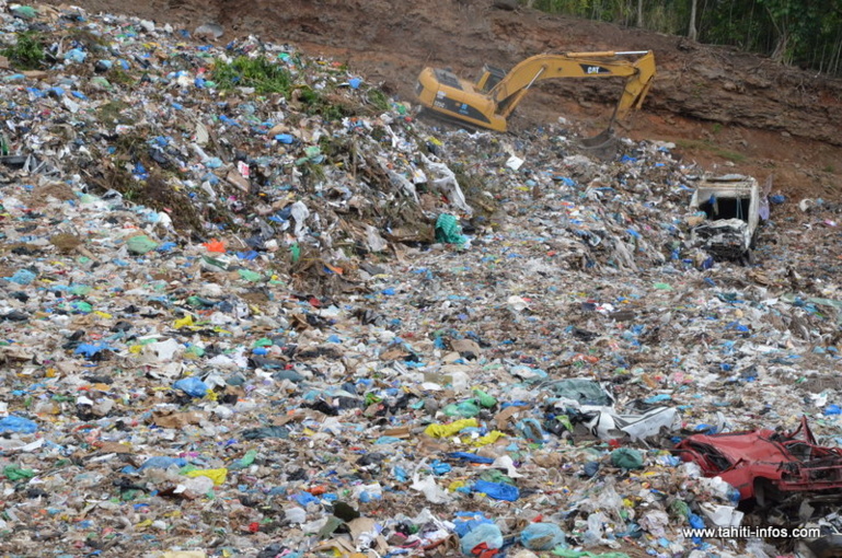 Le Pays porte plainte pour délit de "dépotoir sauvage"