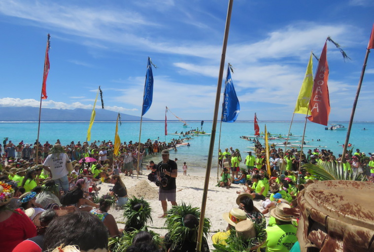 2 000 personnes unies pour protéger Moorea 2 000 personnes unies pour protéger Moorea