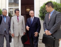 Les députés polynésiens lors d'une rencontre à Paris avec le ministre des outre-mer, Victorin Lurel (Photo d'archives).