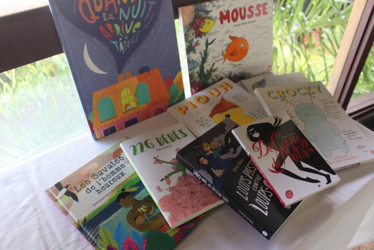 Le salon du livre de retour sous le banian du paepae Le salon du livre de retour sous le banian du paepae