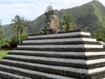 Le 12 novembre 1815, date-mémoire de la résistance polynésienne. Le 12 novembre 1815, date-mémoire de la résistance polynésienne.