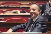 N-Calédonie: Bel promet la "grande attention" du Sénat N-Calédonie: Bel promet la "grande attention" du Sénat