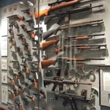 En Nouvelle-Calédonie, l'envolée des armes en circulation inquiète En Nouvelle-Calédonie, l'envolée des armes en circulation inquiète