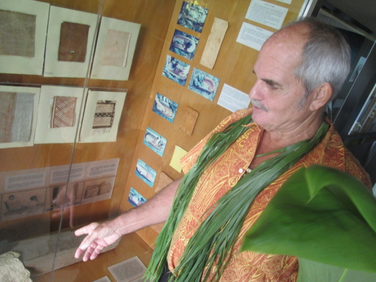 Musée de Tahiti et ses îles : Atima Fry, guide culturel passionné