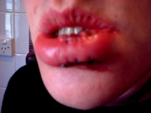 « désolé pour le côté flou de la photo, c’était un selfie », (Source photo : ABC) « désolé pour le côté flou de la photo, c’était un selfie », (Source photo : ABC)