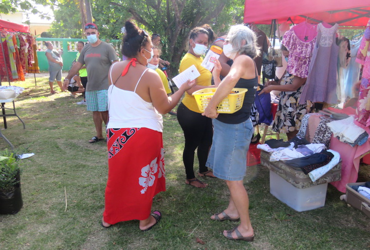 L’association tient désormais un service de proximité qui offre des produits comme des vêtements ou des linges aux familles nécessiteuses. L’association tient désormais un service de proximité qui offre des produits comme des vêtements ou des linges aux familles nécessiteuses.