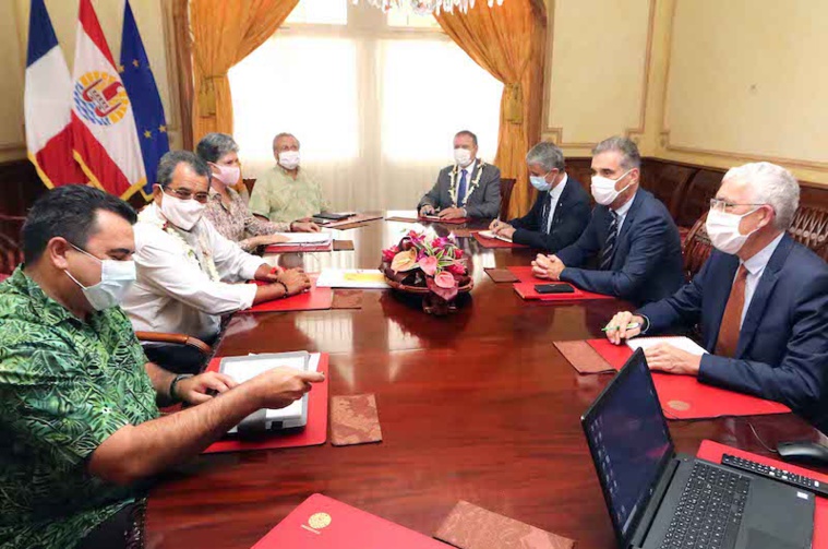 Reko Tika : Une délégation à Tahiti Reko Tika : Une délégation à Tahiti