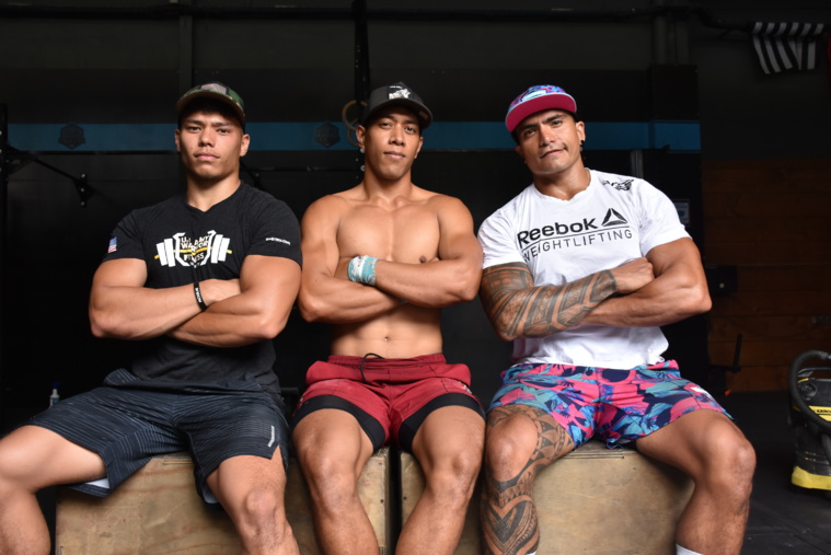 De gauche à droite : Toriki Demont, Nanaia Poutoru et Mickael Galera forment l'équipe des Tahitian Wolf. De gauche à droite : Toriki Demont, Nanaia Poutoru et Mickael Galera forment l'équipe des Tahitian Wolf.