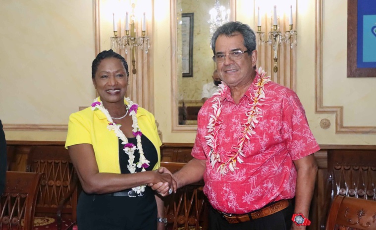 Babette de Rozières rencontre Edouard Fritch Babette de Rozières rencontre Edouard Fritch