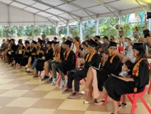 ECT : Diplômes en poche et chapeaux en l'air ECT : Diplômes en poche et chapeaux en l'air