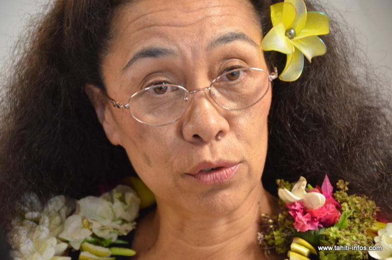 Manolita Ly, ministre de la Solidarité et de la Famille Manolita Ly, ministre de la Solidarité et de la Famille