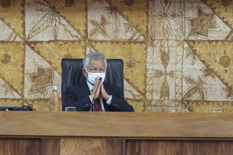 Omicron à Bora Bora : Gaston Tong Sang démenti et taclé par le Pays Omicron à Bora Bora : Gaston Tong Sang démenti et taclé par le Pays