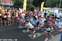 Arue: Trois courses pour offrir des cadeaux aux enfants défavorisés Arue: Trois courses pour offrir des cadeaux aux enfants défavorisés