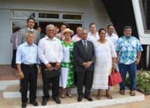 Le ministre des outre-mer Victorin Lurel avec quelques uns des maires de Polynésie le 29 novembre dernier lors de sa visite. Une rencontre de deux heures qui a compté.