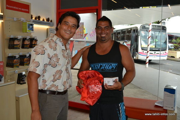 Tunui a gagné un smartphone Mini