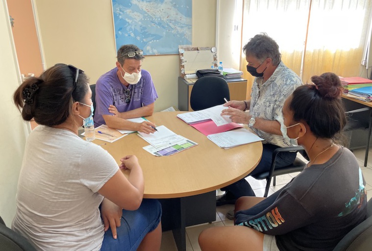 Yves Legros a effectué des entretiens personnalisés avec les élèves pour les aider à construire leur futur parcours scolaire. Yves Legros a effectué des entretiens personnalisés avec les élèves pour les aider à construire leur futur parcours scolaire.