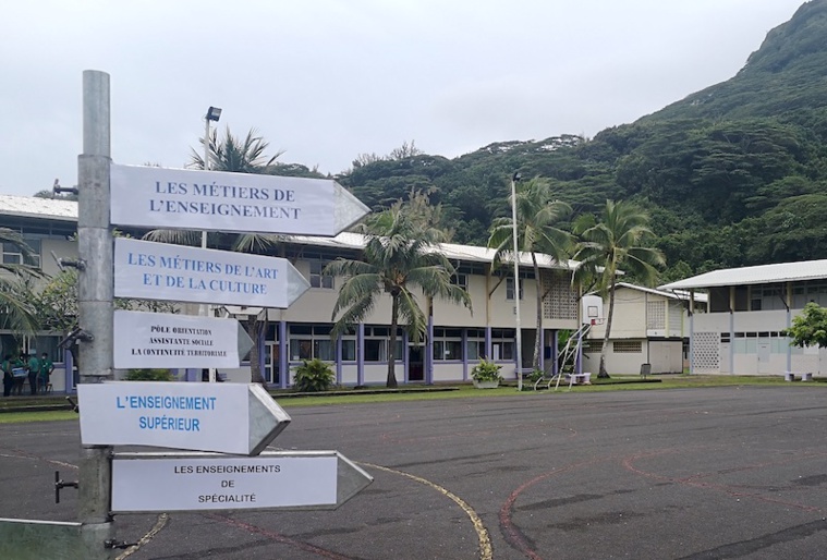 Un millier d'élèves des Raromatai au forum de l'orientation Un millier d'élèves des Raromatai au forum de l'orientation