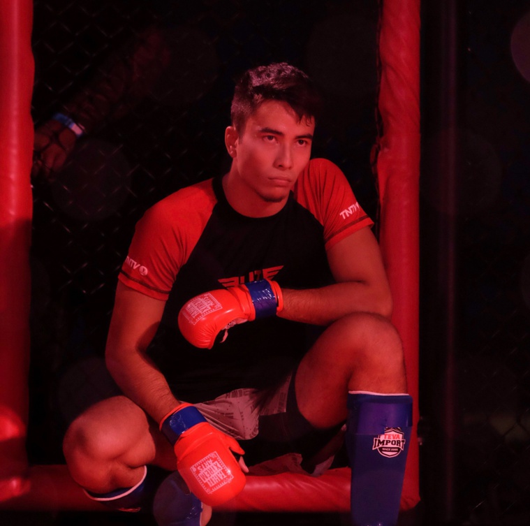 Julian Shclouch lors de la première soirée de MMA organisée en juin dernier à Mahina. Julian Shclouch lors de la première soirée de MMA organisée en juin dernier à Mahina.