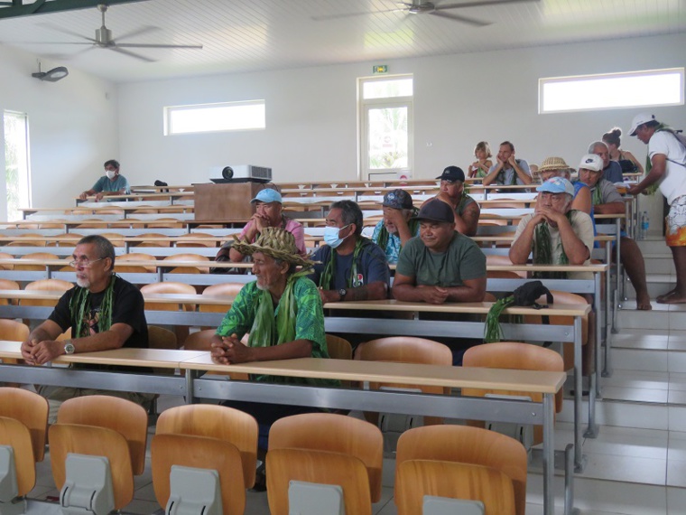 Les pêcheurs de Moorea se fédèrent pour mieux se faire entendre Les pêcheurs de Moorea se fédèrent pour mieux se faire entendre